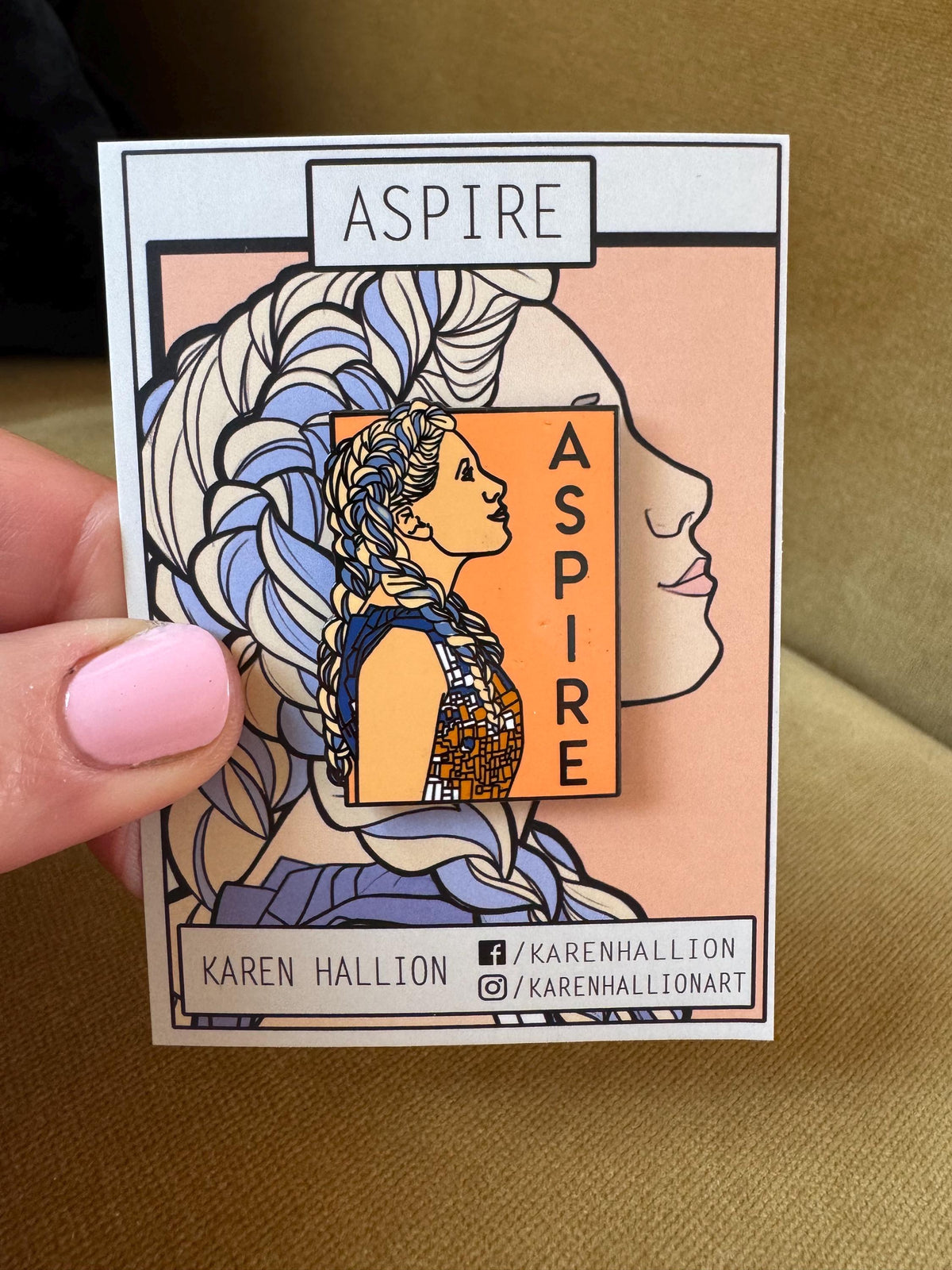 Ashley Eckstein - She Series Pin Aspire -